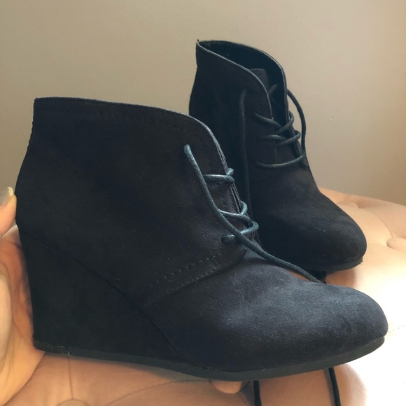 Arizona Jean Company Shoes - lace up wedges